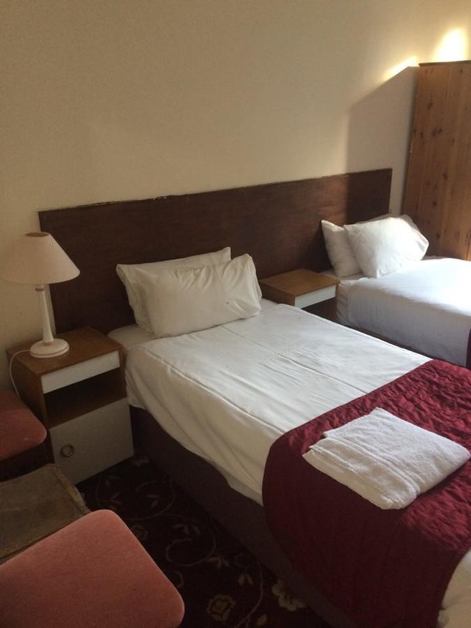 Harrow Bed & Breakfast London Borough of Harrow Exterior foto